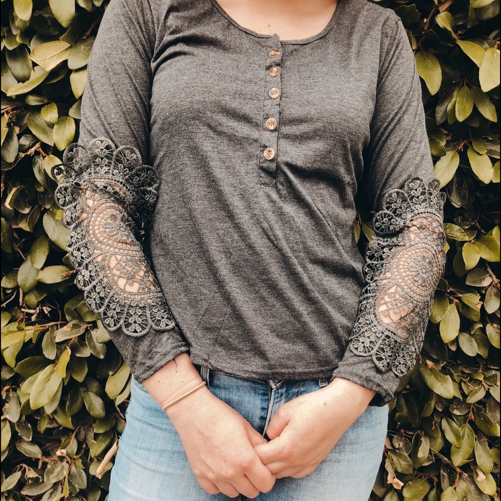 | grey long sleeve with buttons
